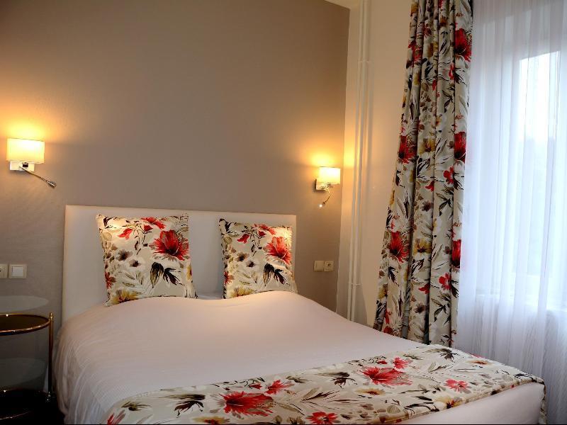 Logis Hotel Du Centre - Halte Ideale En Cyclotourisme Avec Garage A Velos Clos Molsheim Luaran gambar